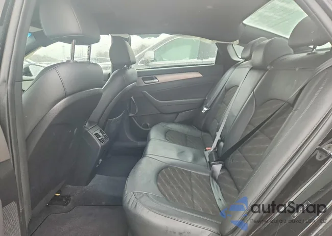 5NPE34AF7JH703252: 41583286