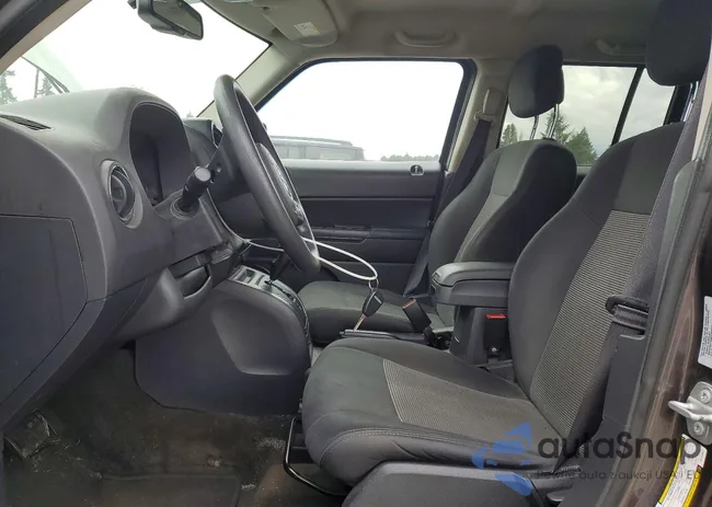 1C4NJPBAXGD744807: 79472425