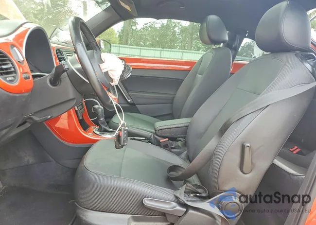 3VWJD7AT2KM719306: 41704816