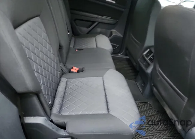 1V2GC2CA0LC203834: 42066106