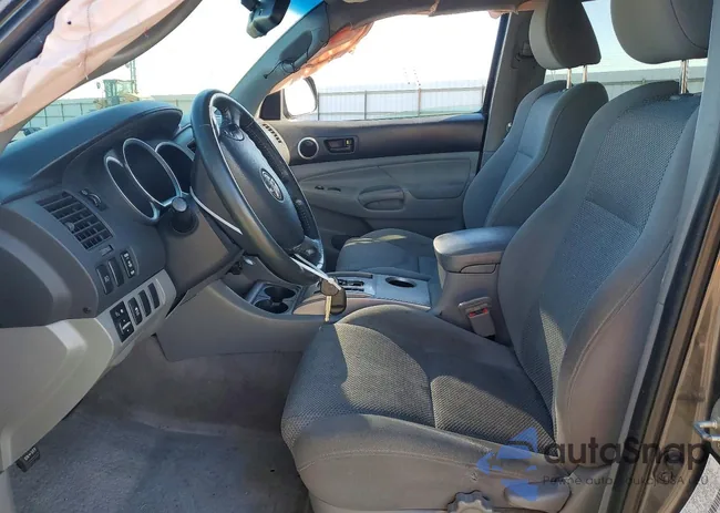 3TMJU4GN4BM124113: 79493325