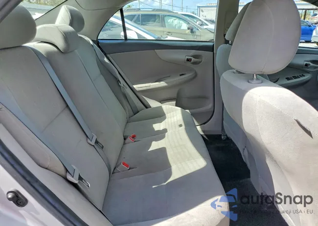 2T1BU4EE0CC880751: 79707005