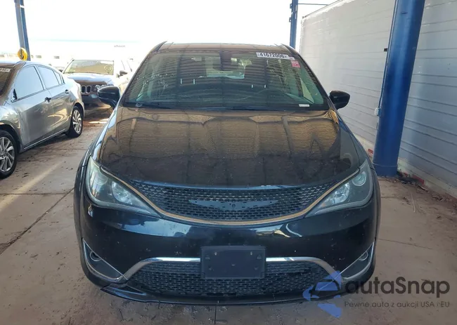 2C4RC1FG9JR278587: 41672006