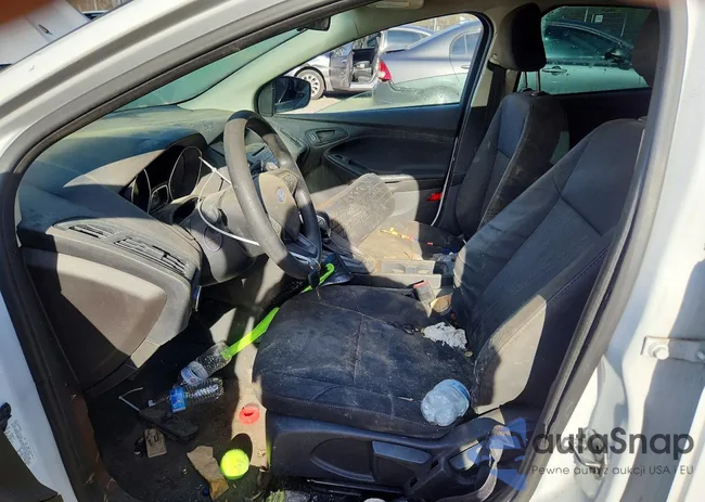 1FADP3E24GL356894: 41639276