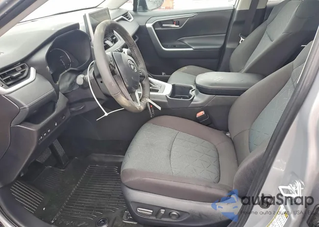 2T3P1RFV6SW580937: 79676915