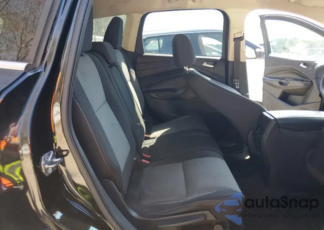 1FMCU0GD8HUE39215: 79652745