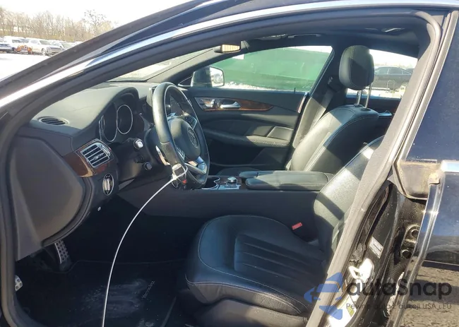 WDDLJ6HB9FA133657: 46135776