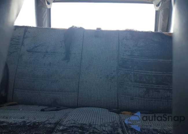 WHLA10037389: 79807375