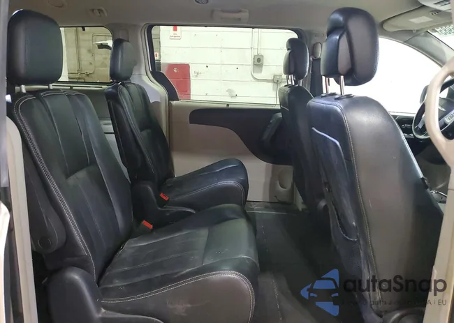 2C4RC1BG2FR699516: 79486985