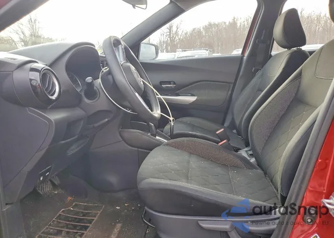 3N1CP5CVXLL525011: 41863696