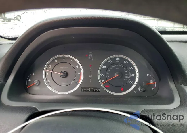 1HGCP2F33BA017931: 45869706