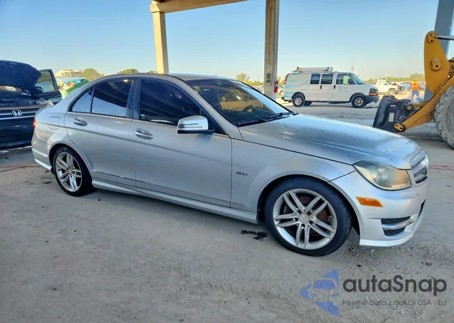 WDDGF4HB2CR238092: 45562226