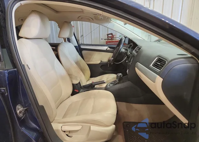 3VWLL7AJ0BM110354: 45971136