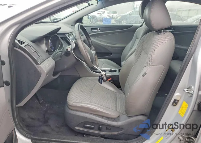 5NPEC4AC2BH176972: 79680775