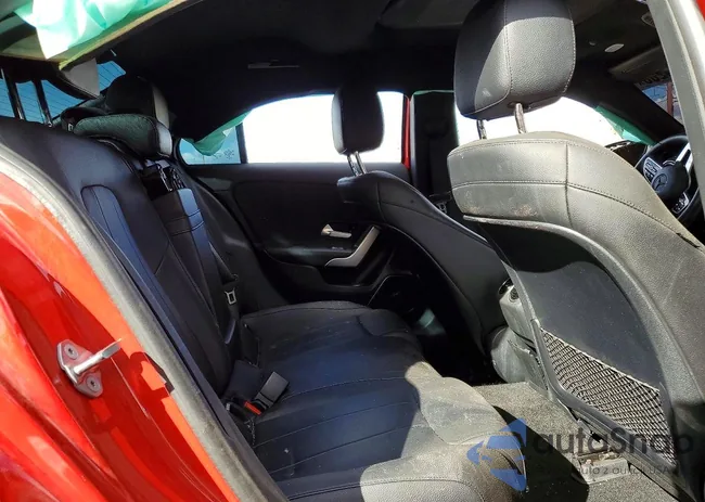 WDD3G4EBXLW039003: 77792945