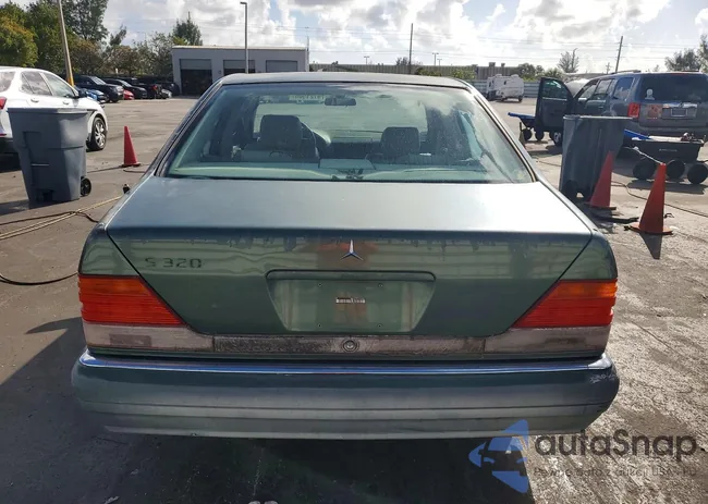 WDBGA32E9SA225826: 79721505