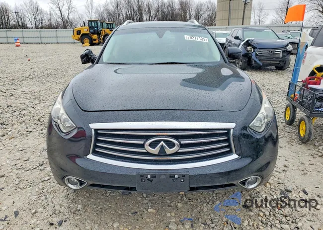 JN8CS1MW4FM482814: 79277135