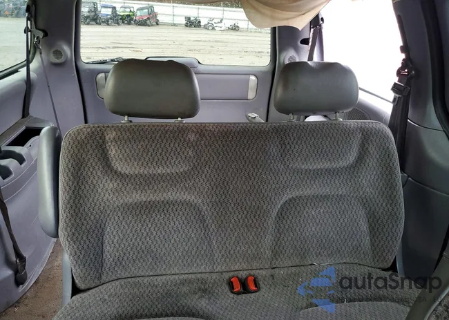 2B4GP24G7YR730256: 79370595