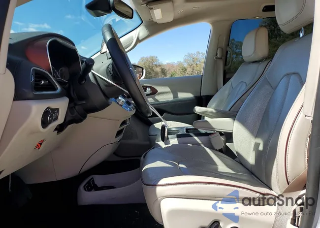 2C4RC1GG1JR289310: 79174575