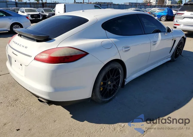 WP0AA2A70CL013973: 41645496