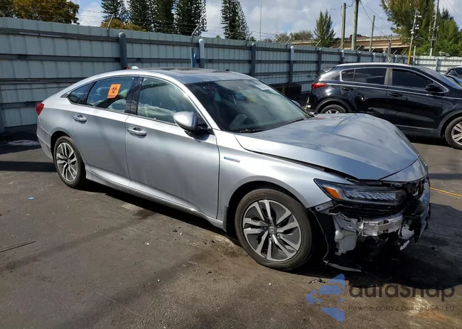 1HGCV3F98KA007220: 78295455