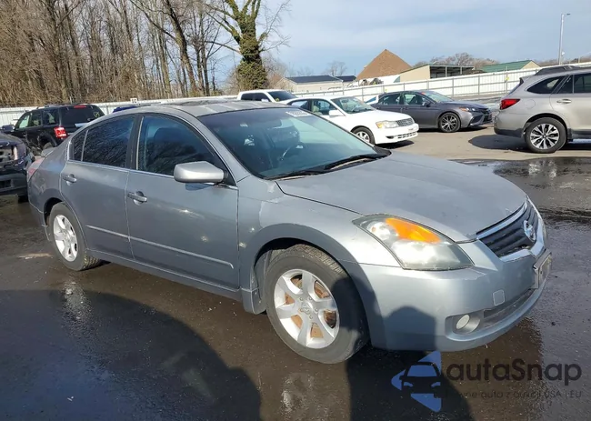 1N4AL21E68N558859: 78935835