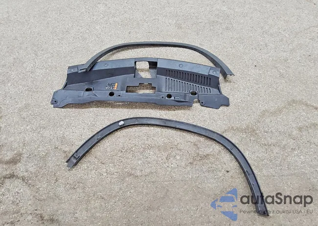 3GNCJKSB2JL413053: 79073865