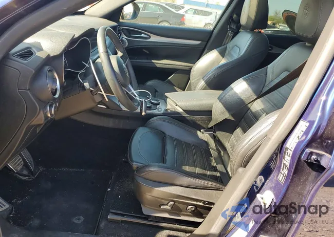 ZASFAKNN8J7C01619: 79525955