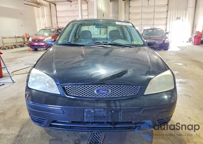 1FAFP34NX5W176495: 41823586