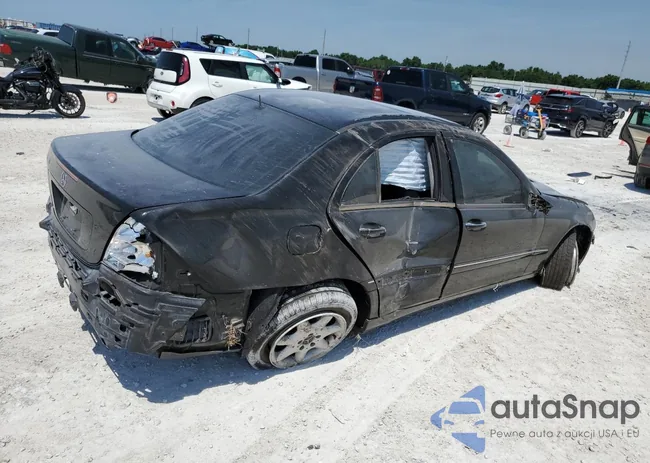 WDBRF61J32F222367: 51184704