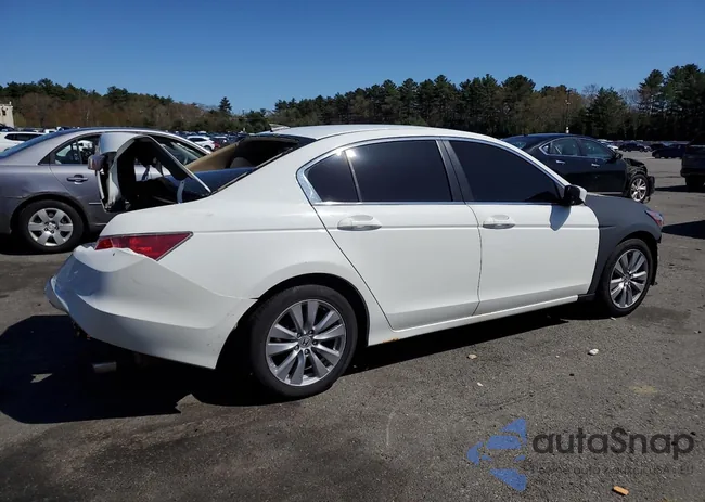 1HGCP2F77CA170722: 54823045