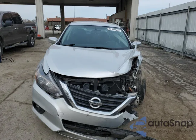 1N4AL3AP1HC257175: 52980895