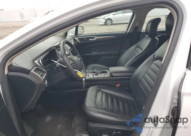 3FA6P0LU5JR118864: 54032225