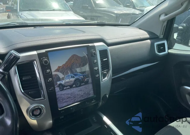 1N6BA1F2XGN516798: 53584635