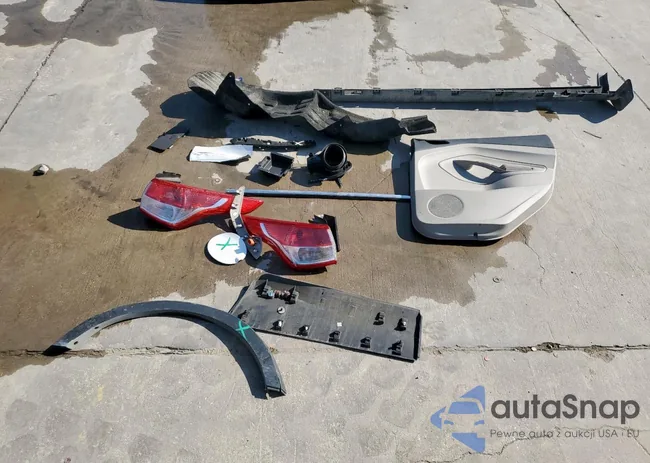 1FMCU9GX3GUC61422: 52197675