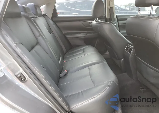 1N4AL3AP2HC185371: 53002935