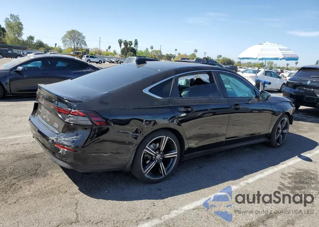 1HGCY2F56SA010468: 52913695