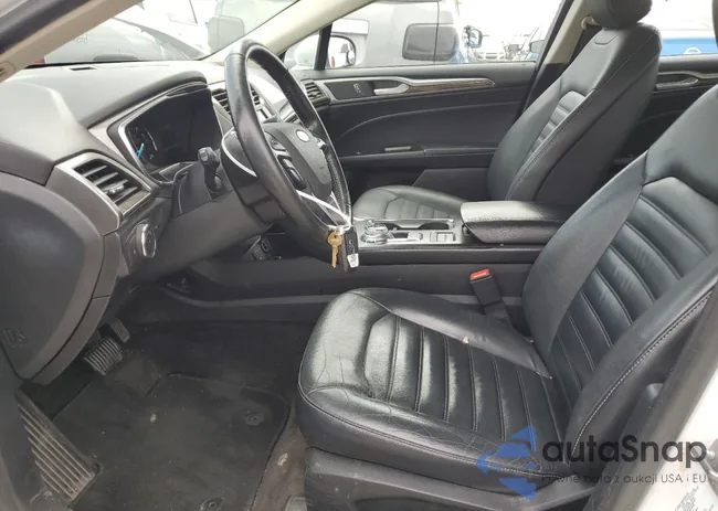 3FA6P0LU9JR129916: 54031975