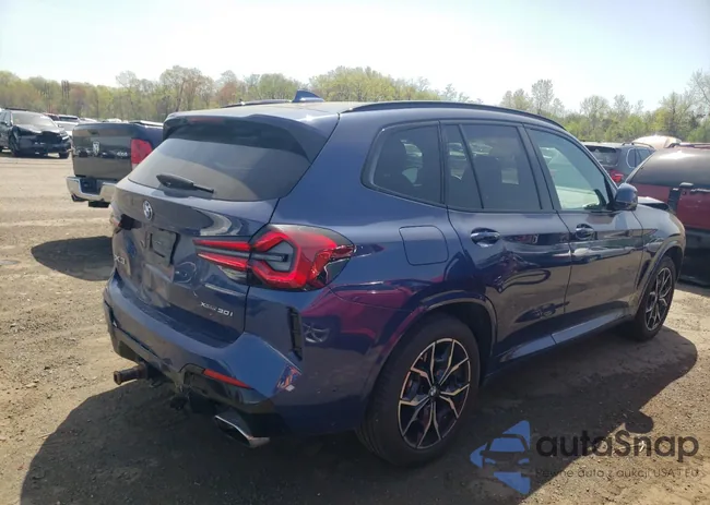 5UX53DP03R9T83594: 54369835