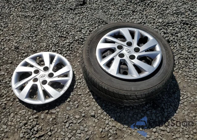 KMHD74LF2HU155895: 55147495