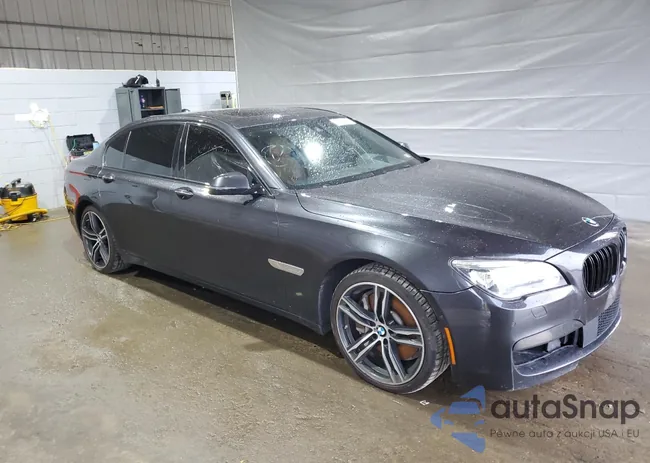 WBAYF8C57FD653916: 52864275