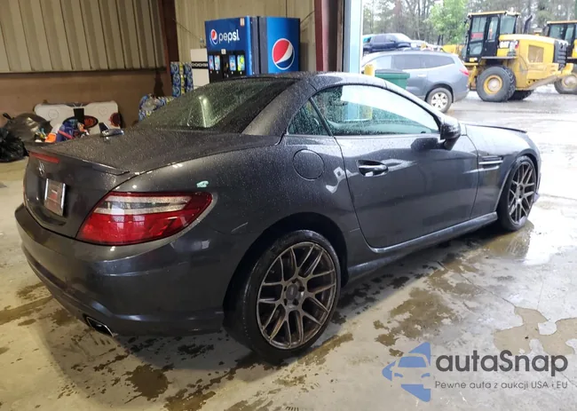 WDDPK4HA9FF104558: 52104545