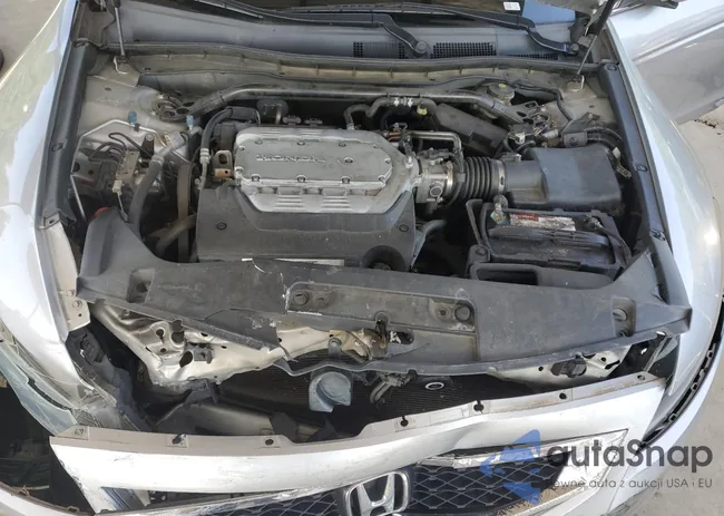 1HGCS22809A010641: 54197835