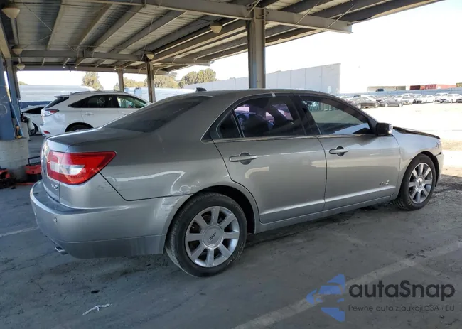 3LNHM26T18R657627: 82144635