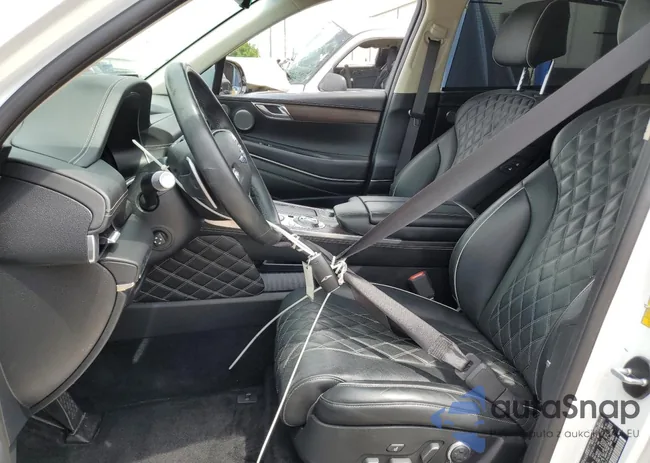 KMUHCESC3NU084987: 53417565