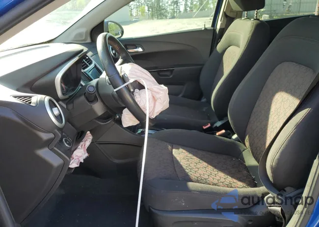 1G1JD6SB9L4112487: 52635975