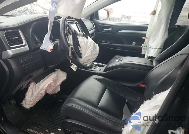 5TDJZRFH0JS823537: 51302775