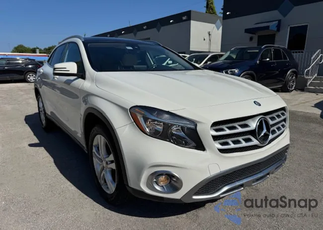 WDCTG4EB1JJ368218: 53584895