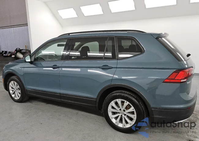 3VV1B7AX4KM084649: 50648425