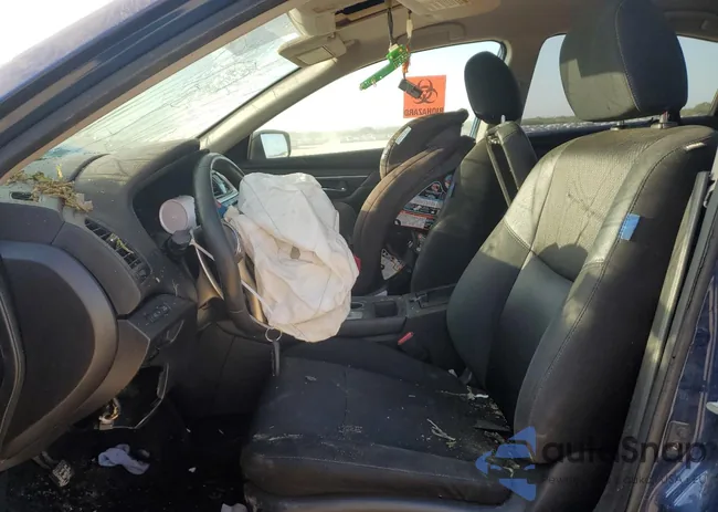 1N4AL3AP5GC122795: 52490925